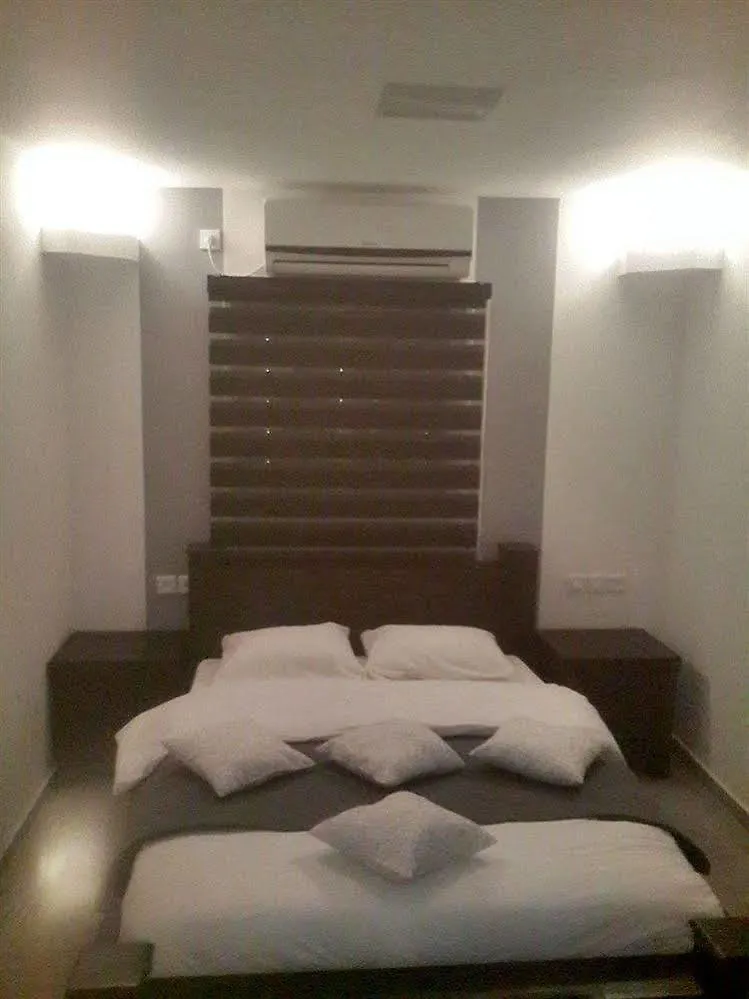 Camelot Suites Motel Eilat